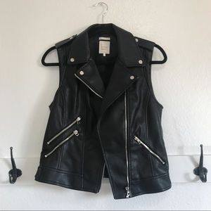 Zara Faux Leather Vest | Size Medium